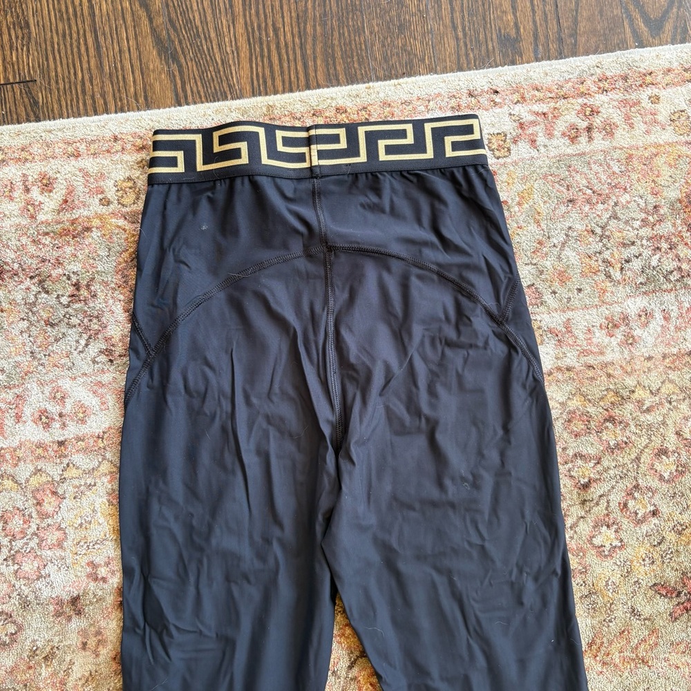 Versace Medusa Black Leggings with Gold Geometric Waistband Size Small - Picture 10 of 10